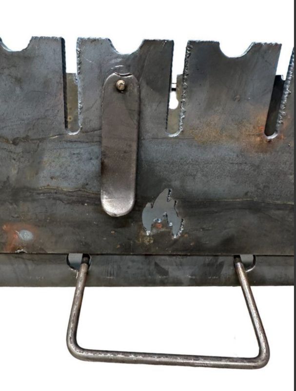 Мангал Вогник - Розкладний - Зі знімними ніжками - Сталь 3 мм - 35x27x15 см - На 6 шампурів