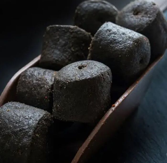 Пеллетс Carpio Big Cake Pre-Drilled - Halibut - Гранули Ø28 мм