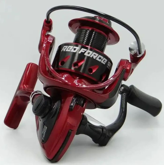 Котушка Gladiator Red Force 2000 - 5+1 bb