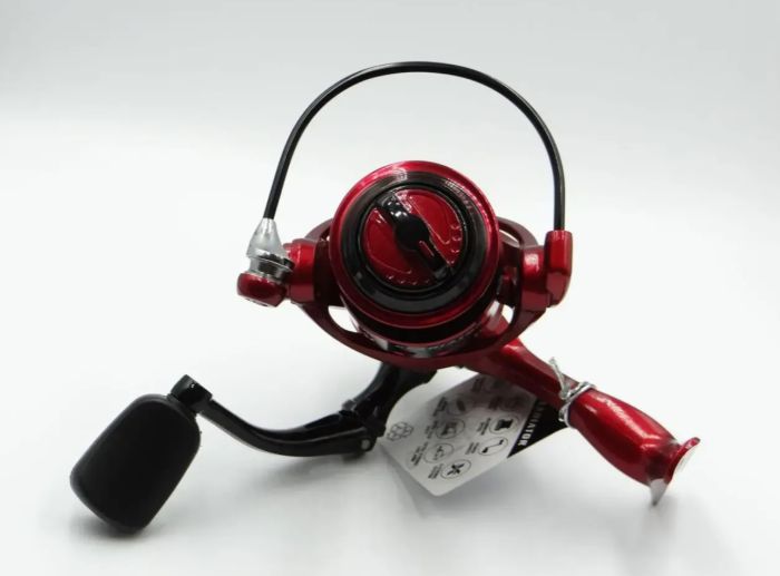 Котушка Gladiator Red Force 2000 - 5+1 bb