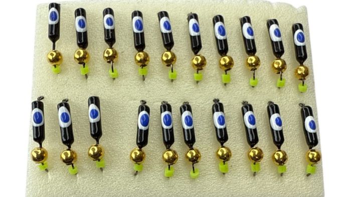 Мормишка Вольфрамова Володимирська Гвоздик - З кулькою золото - 2.5 мм - 0.5 г - Чорний з біло-синьою точкою - Арт.640