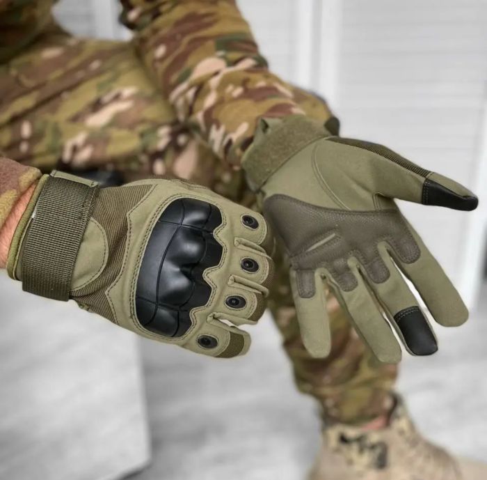 Рукавички тактичні - Закриті пальці - Посилений протектор - Карбонова вставка - Хакі