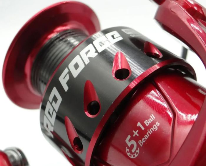 Котушка Gladiator Red Force 3000 - 5+1 bb