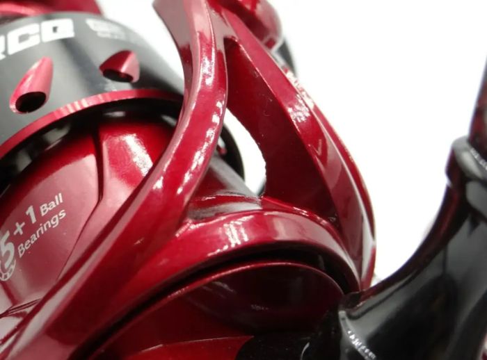 Котушка Gladiator Red Force 3000 - 5+1 bb