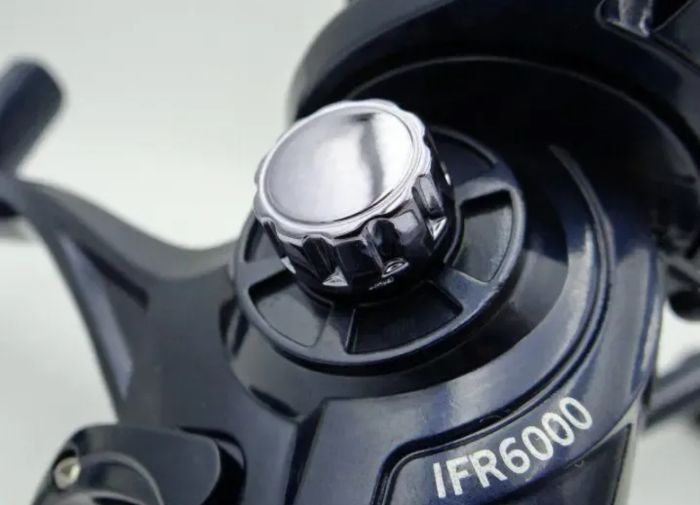 Котушка Gladiator Storm 5000