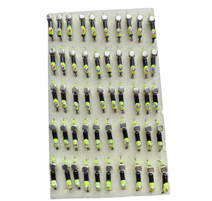 Мормишка Вольфрамова "Латишка" Гвоздик - Котяче око з кубиком срібло - 0,4 г - МК1046